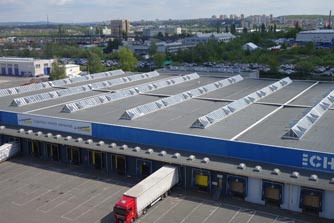 Reconstruction of the Čechofracht complex roofs